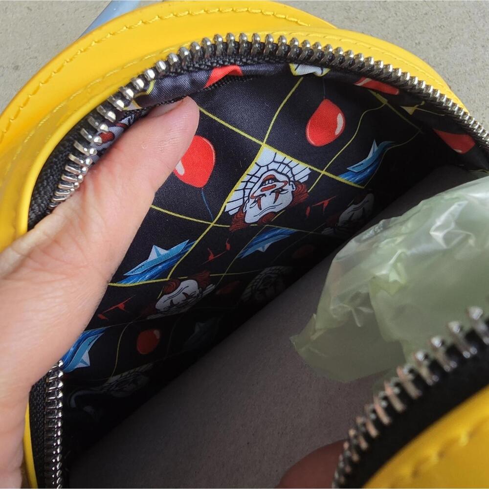 LOUNGEFLY It Pennywise Raincoat Cosplay - Picture 6 of 7